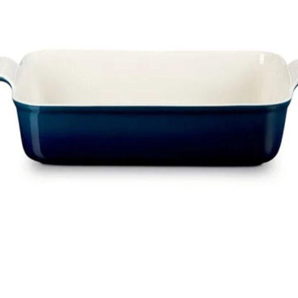 Le Creuset Heritage 26cm Retangular Baking Dish- Agave - Picture 3 of 10